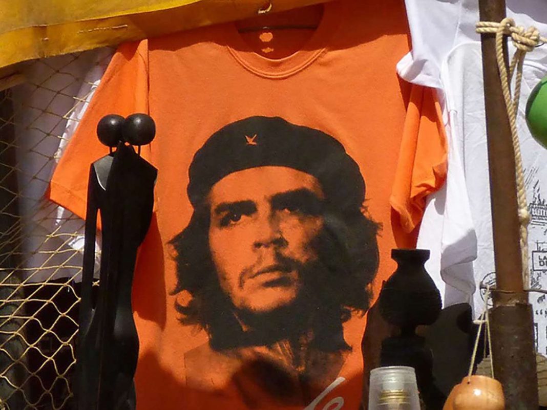 muere el asesino de Che Guevara